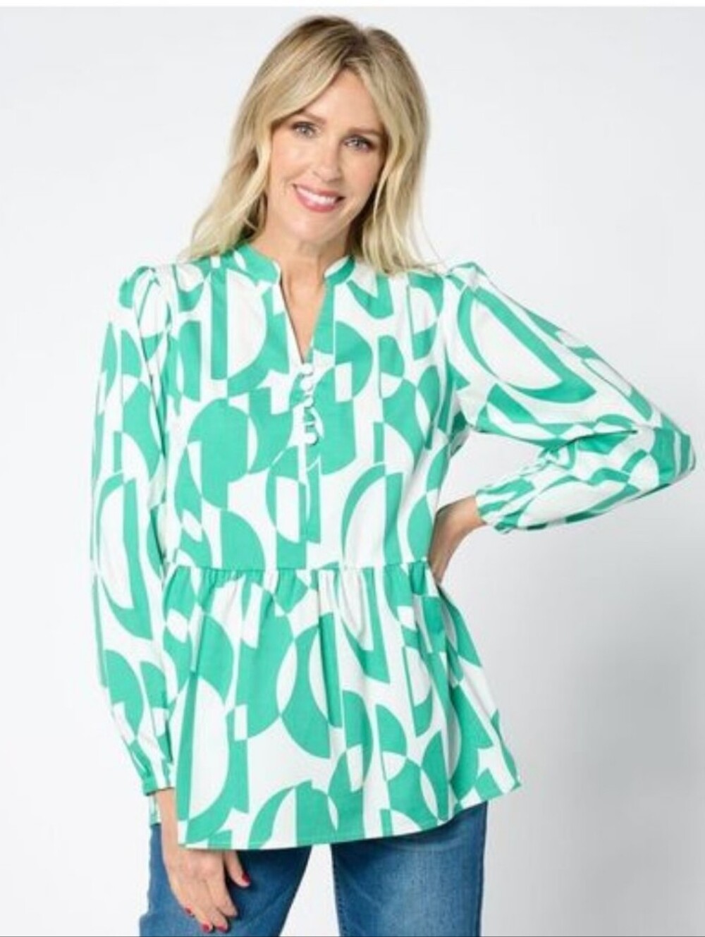 Belle by Kim Gravel Geometric Blouse Women's Size Medium Green And White